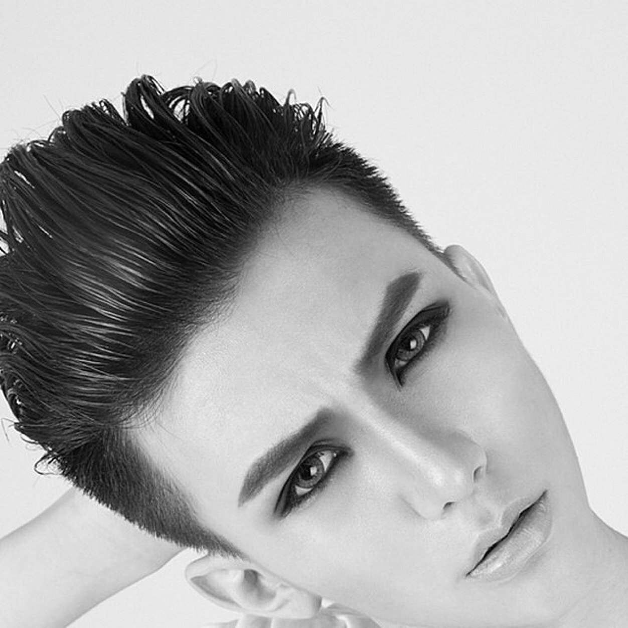 fiyyangzeng's profile picture. 名发轩护肤造型技术顾问