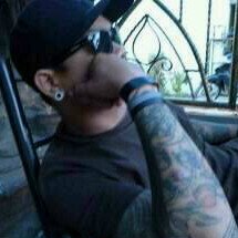 PerdanaSugie's profile picture. Tiap insan dimuka bumi ini membutuhkan yang namanya OXIGEN. Tapi OXIGEN yang aq butuhkan adalah KAMU... ...