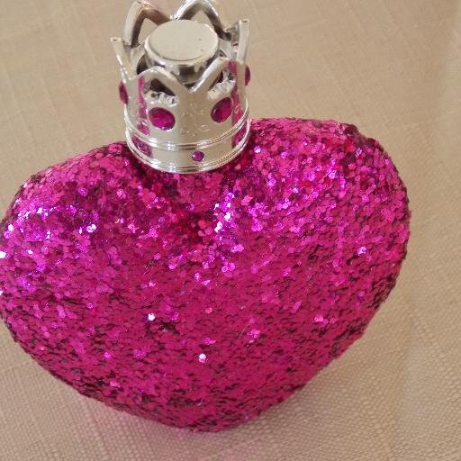 Kbeautyonbudget's profile picture. 