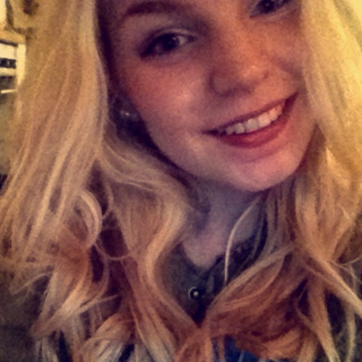 aliciathelen's profile picture. feel free to be yourself - germany america ,