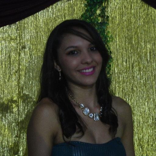 As Vezes Um Sorriso Fala Mais Que um livro inteiro.