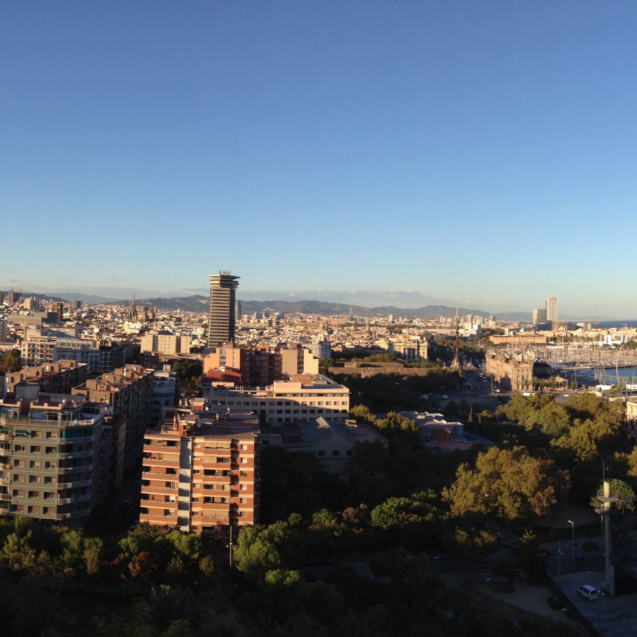 #transfer #aeropuerto #Barcelona #Girona #Reus te ayudamos en lo que necesites
