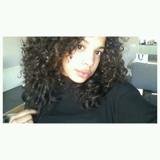 Instagram: Akyshyayasmin.