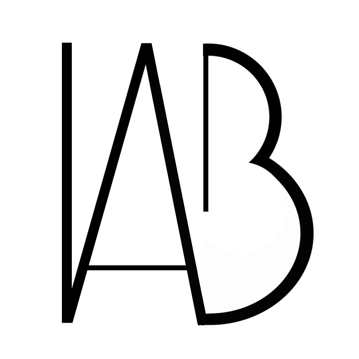 Graduate Model-maker.
I recently graduated from the Arts University Bournemouth with a BA (Hon) in Model making