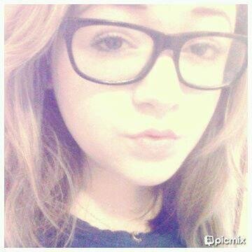 Huge Directioner and massive 5SOS fan so yeah.