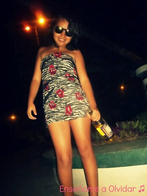 Bueno! C: soy divertida͵sencilla͵cursi y buena Onda C: