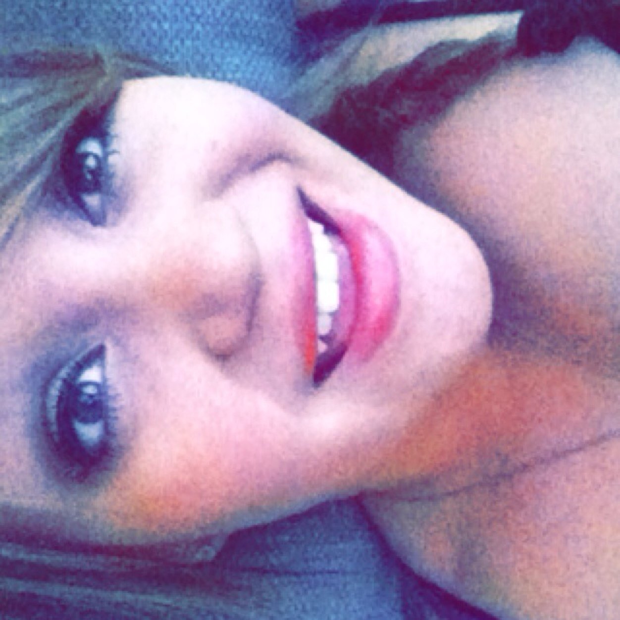 HeathaGbabyy's profile picture. Just a girl with love in her eyes and flowers in her hair. 
✨ Create The Uncreated.RIP:CRB⛅