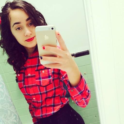 Valorame Si Me Tienes, Porque Si Me Pierde No Regresare.