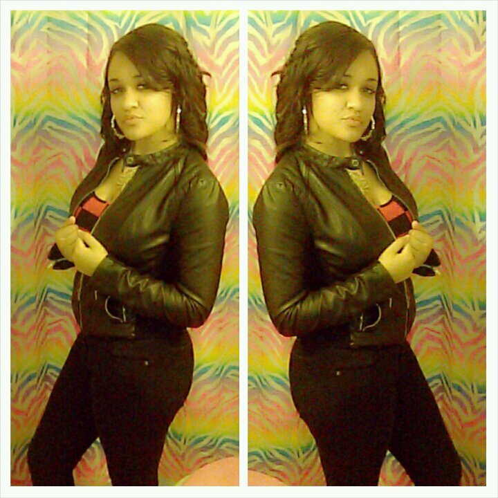 She say how she feel , but the coolest light skin youll ever meet ツ #FOLLOW !!