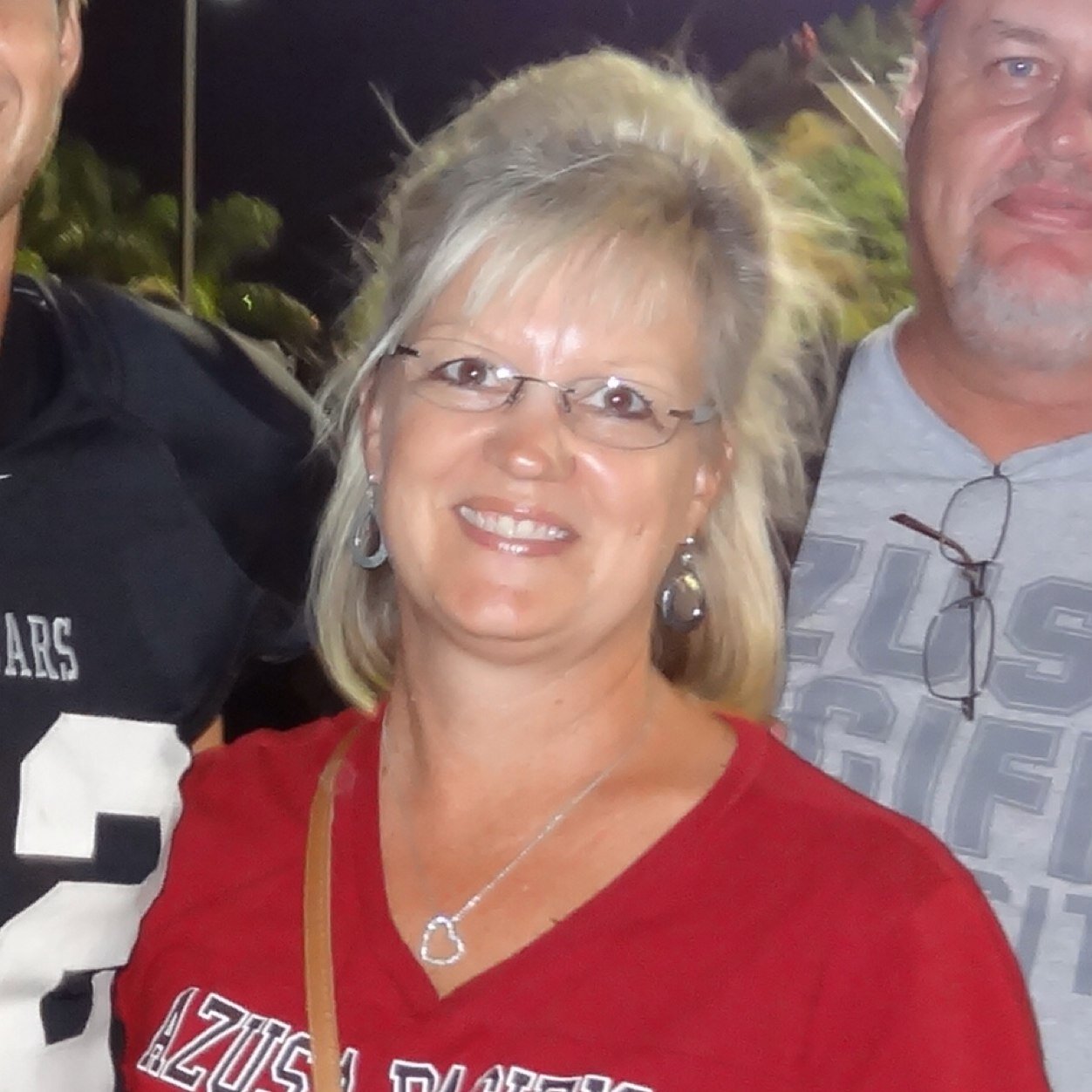 dmjsheri's profile picture. 