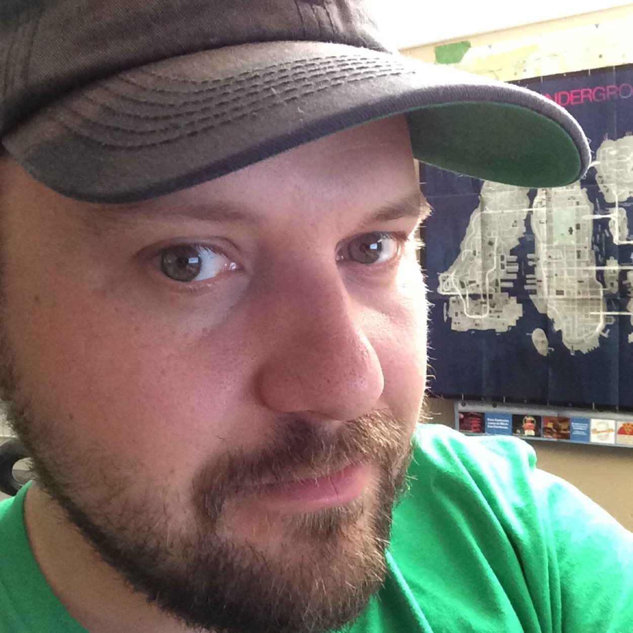 Qwello's profile picture. --Si ça ne brise pas, c'est plate!