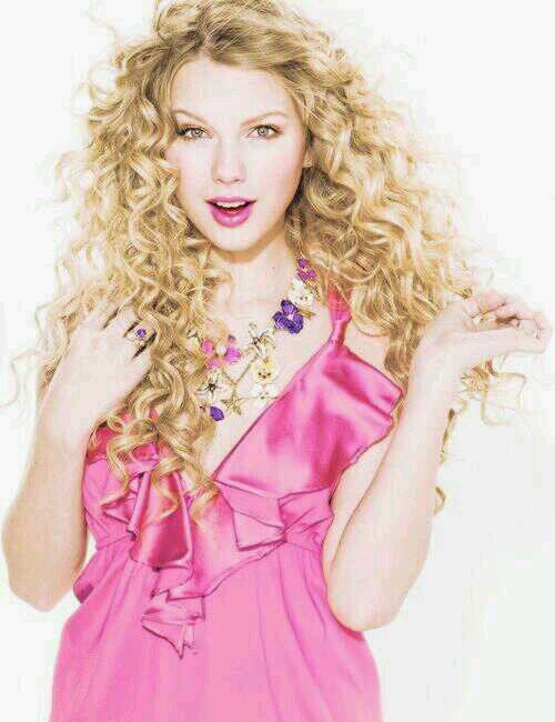 テイラーを愛してやまないSwiftieのひとり      1989 World Tour  2015.05.06参戦♡！
