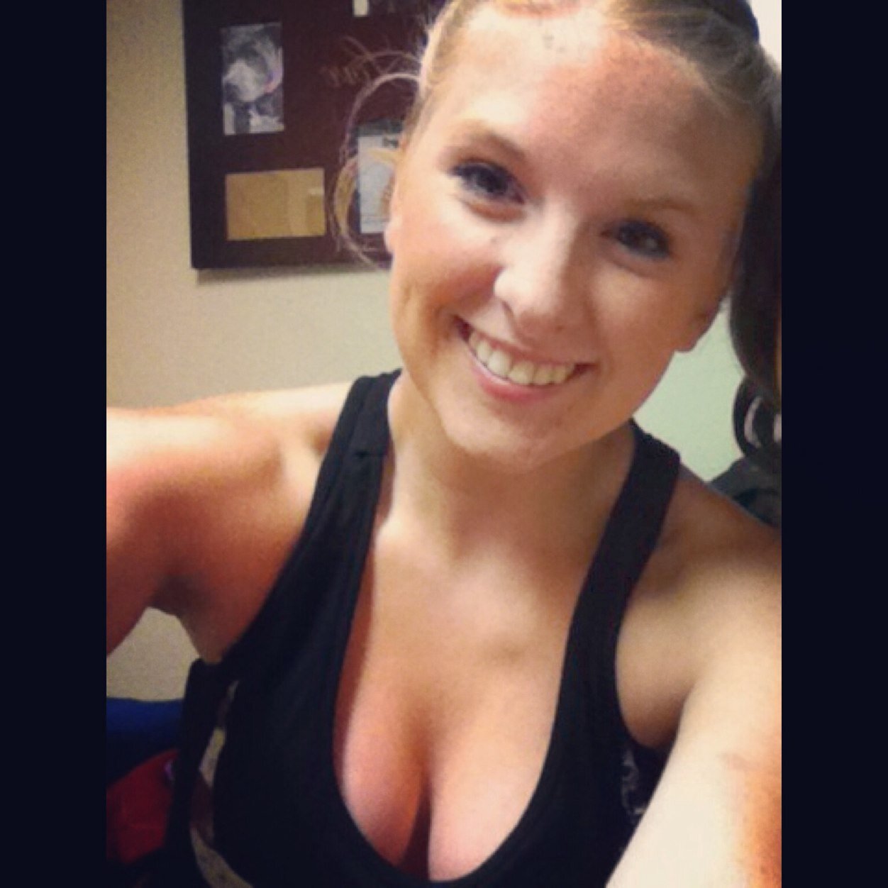 21|GA|ArmyMP| Snapchat me - F_Mc18
Instaaagram - _feleciaxoxo