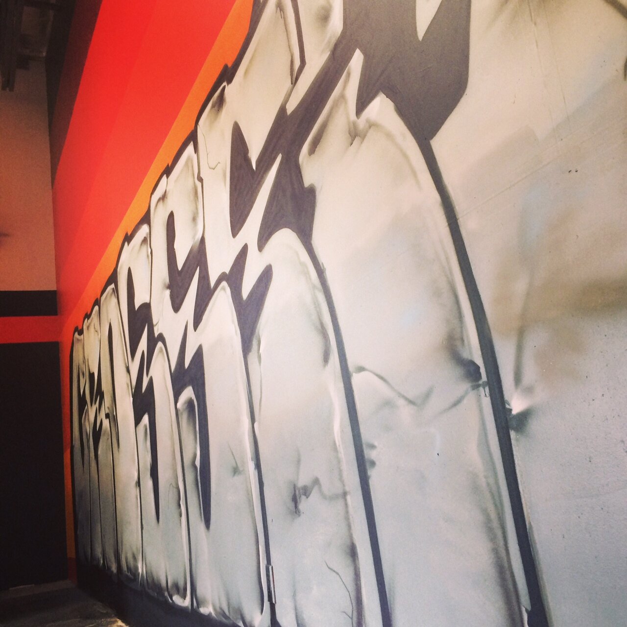 HouseofCrossfit's profile picture. There are no machines in this gym. We are the machines.