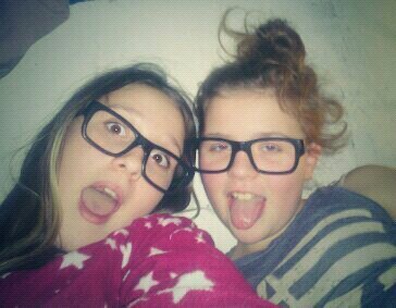 BethansM's profile picture. u follow I follow xxx :D