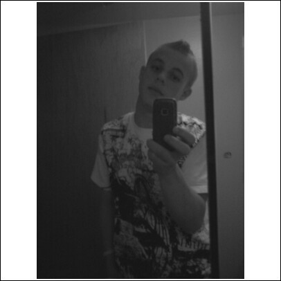 boomer91210's profile picture. 