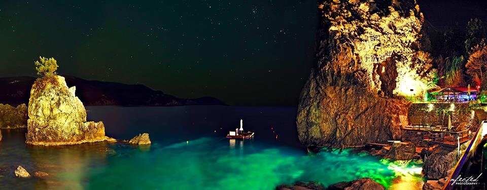 Beach bar located in Paleokastritsa. Breathtaking view right next to the sea including elegant sounds combining excellently with the ambient, relaxing scenery