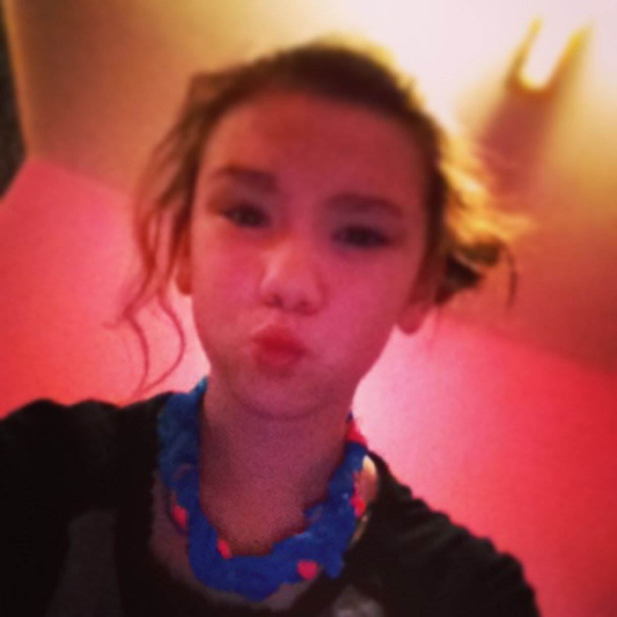 im 11 years old and just like to keep it cool. MINECRAFT:)