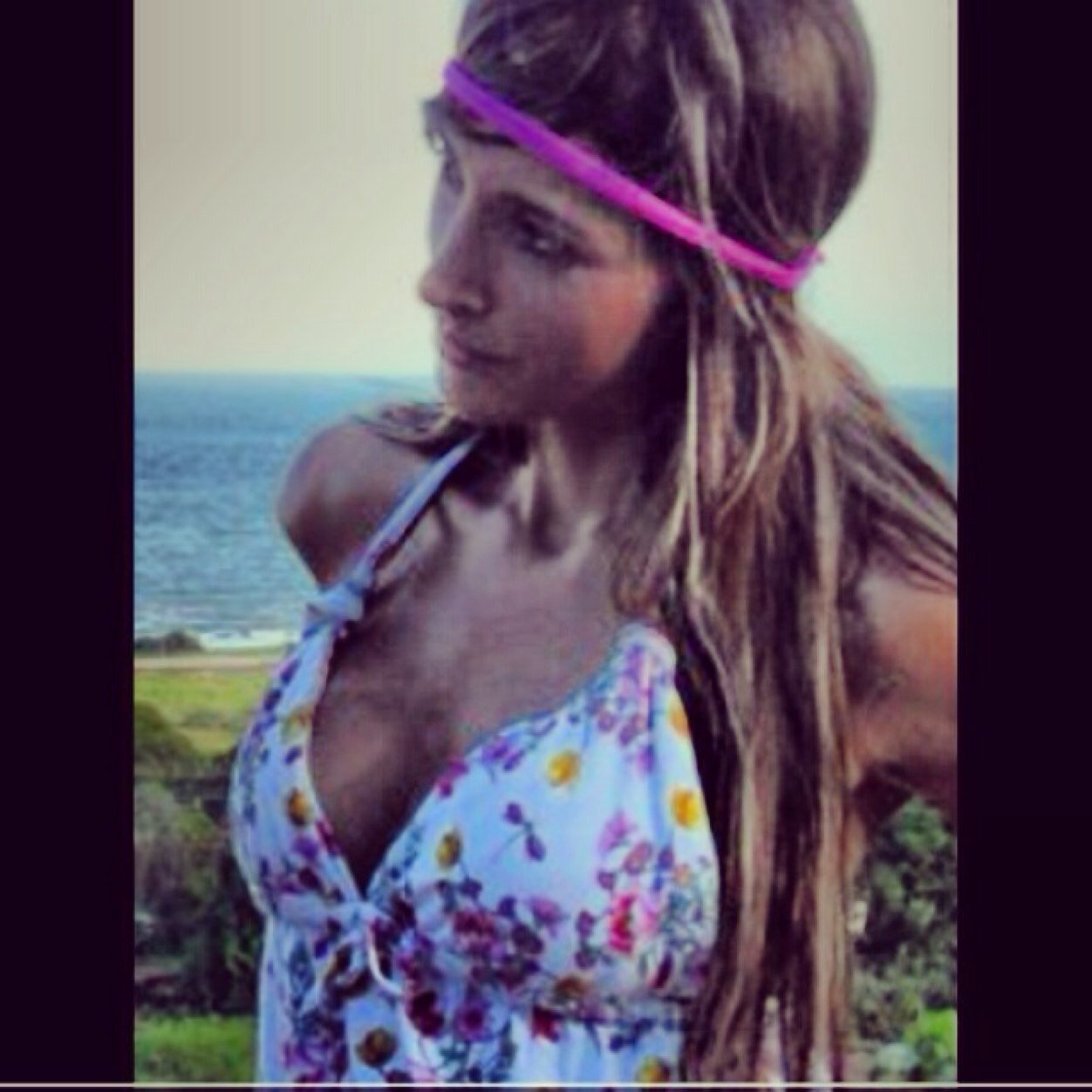 pattylovil's profile picture. 🦋