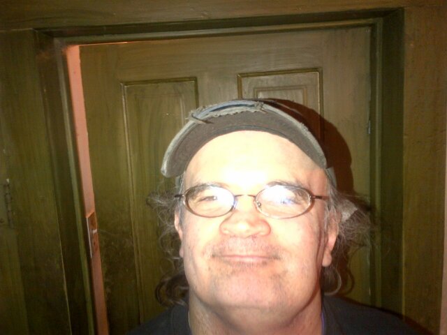 I'm a sports and politics follower. Cancer survivor.