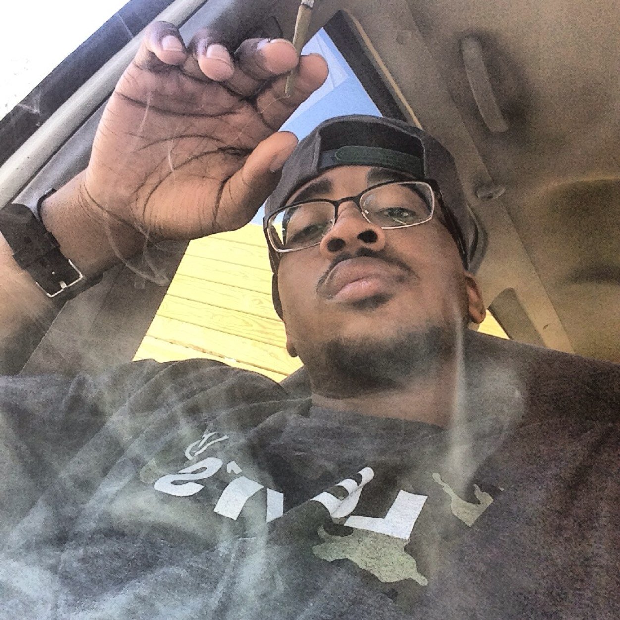 Just a real as nigga out of touch with the world. . . Kik Lilcro Ig krow214