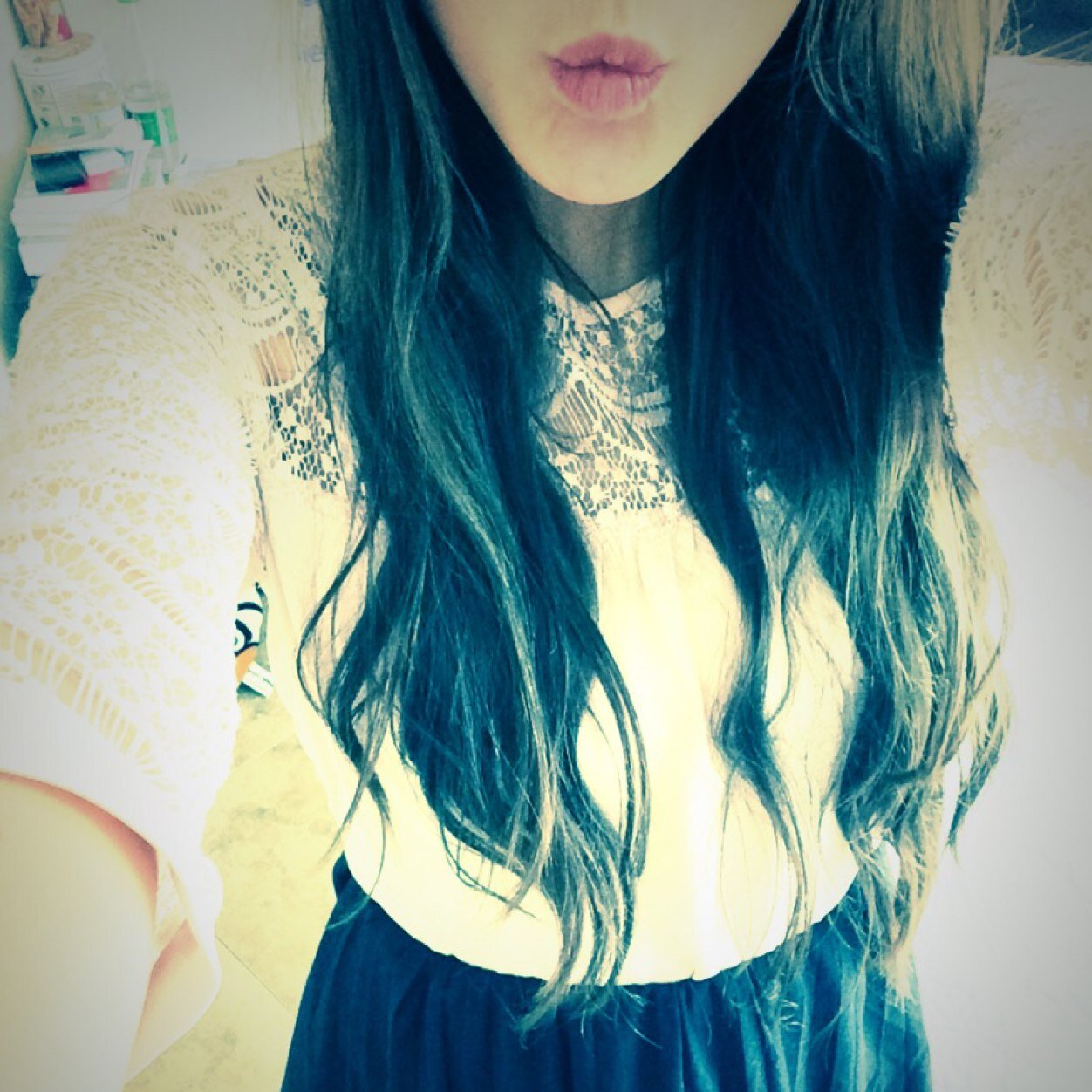 angiejimena97's profile picture. You Only Lives One