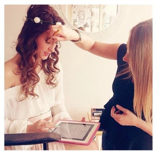 Makeup Artist, Business Owner & Adventurer.