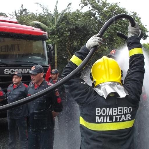 2ª Companhia de Bombeiros Militar de Timbó - Bombeiros Militares e Comunitários há 14 anos servindo a comunidade!