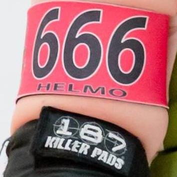 helmo_666's profile picture. Birmingham Blitz Dame, lover of skates, hip checks, alcoholic spirits, and general architecture bore