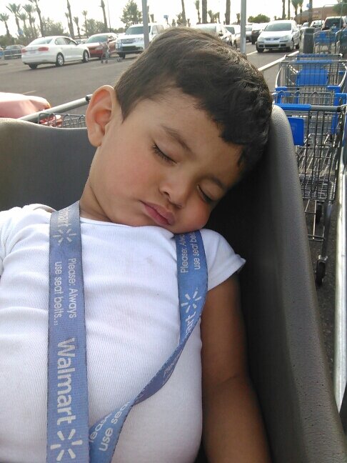 moniarias78's profile picture. 