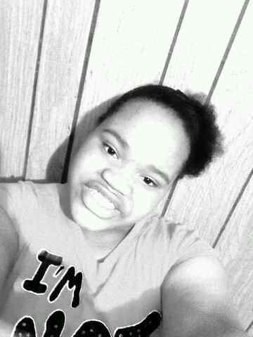 i luv August Alsina!!!!! :)