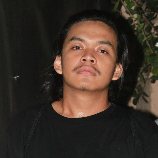 GustiaraSunjaresti, Young, never give up, Microphone Fighter, Part of EO @SerigalaLiar666.Milanisti
