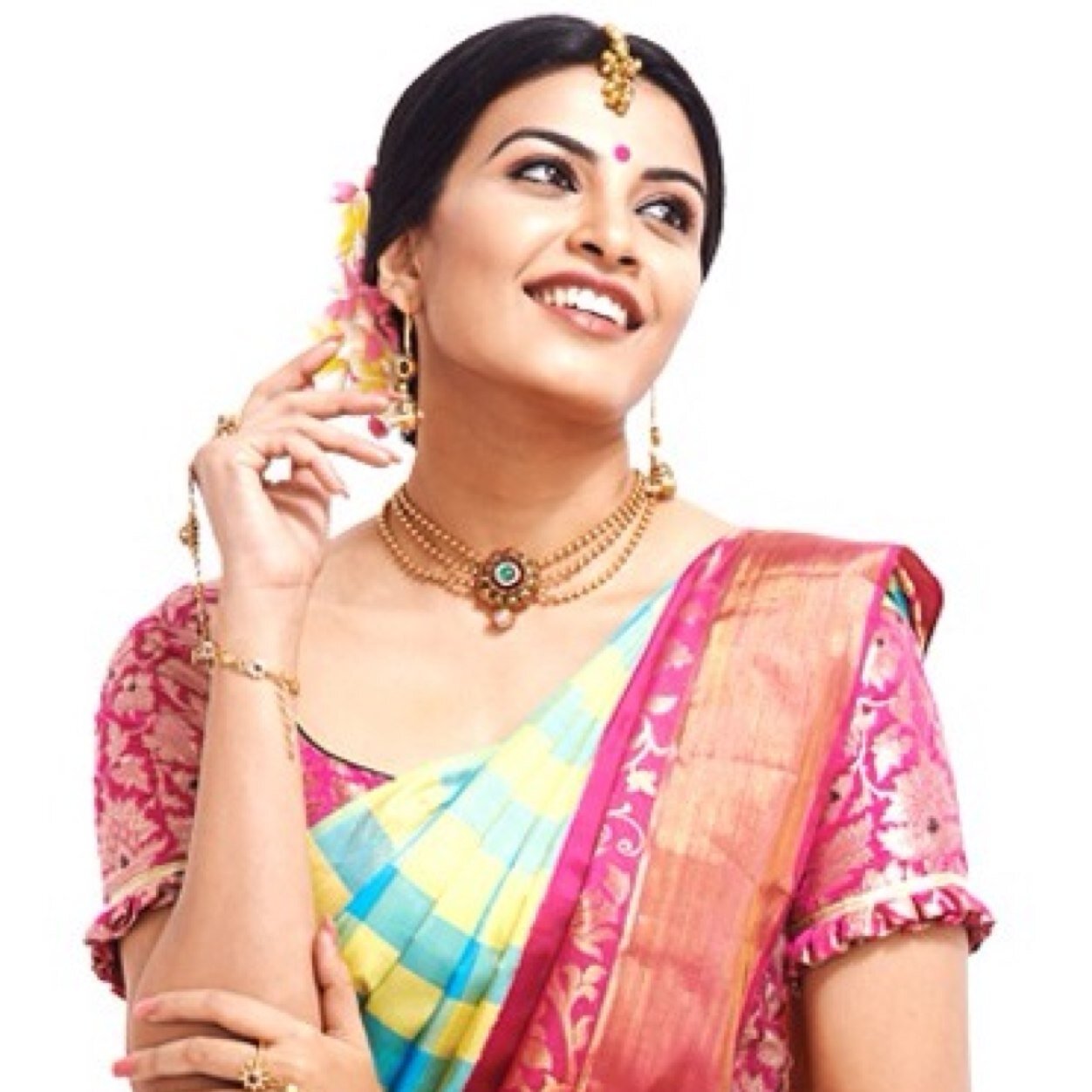 PSR is reputed for its unique wedding silks and trendy cotton saris.The shop boasts at an extraordinary range of saris and dress materials and unique varieties