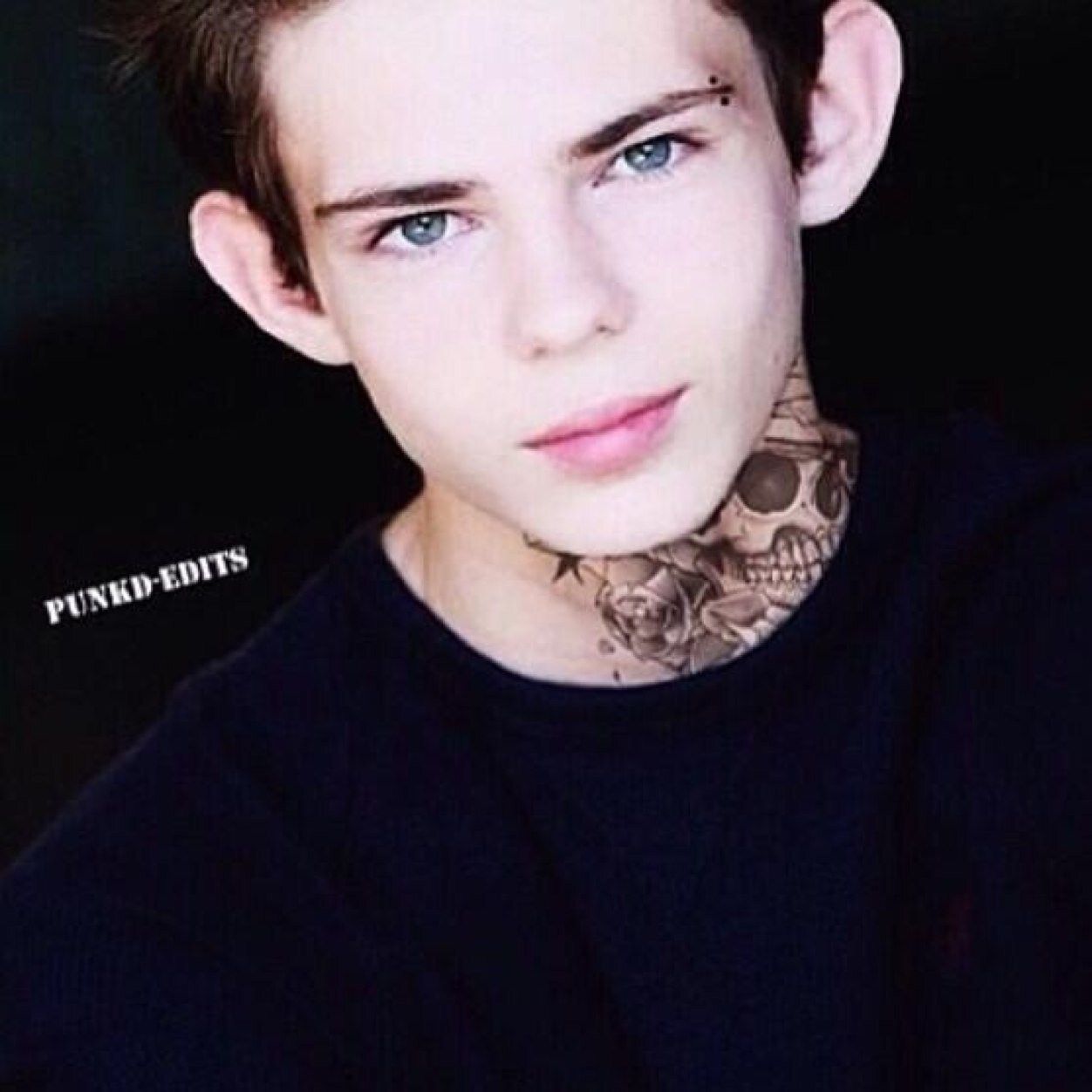 bae_robbie's profile picture. 