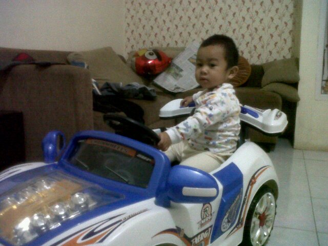 Ini twitter yolanda bukan dwi artha gunawan
