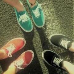 mayuyuki_ponz's profile picture. 椎名林檎さん、東京事変が狂おしいほど好きです！事変のメンバーはすごく素敵なメンバー構成だと思うのです。