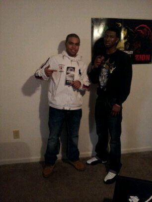 TheHolderKid's profile picture. I learned to love but never to hate if I hate that is what you love so I became to my own word in life and it's self motivate. #wku #collegeman #grandmomsangel