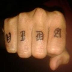 PIN: 791E6D4F No me gusta describirme me ahorro los comentarios. Te ♥Hijo BaM bAm  (haz me cualquier pregunta aqui) http://t.co/TU4vQrIA2H 100% CAPRILISTA