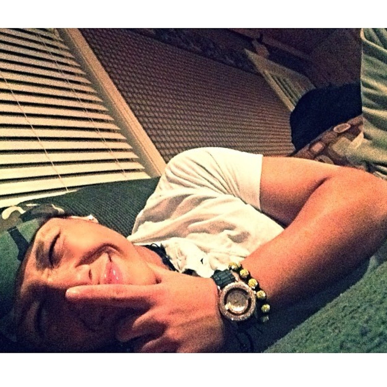 Instagram: | @Jayxrelo | recording artist | signed with Ten Three Records | help me on twitter !