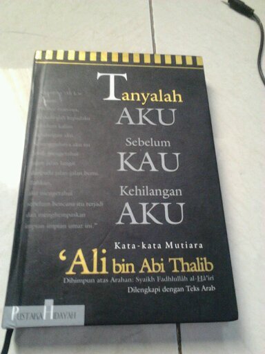 membaca adalah suatu keharusan.. mulailah memabaca buku dan budayakan membaca