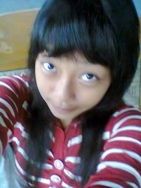 rinaaaaaaa_sss's profile picture. terlalu sakit untuk di tahan