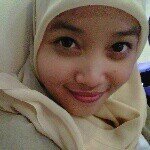 Just an ordinary cute girl in an awkward world. K-Pop Lover. Fighting !! :3