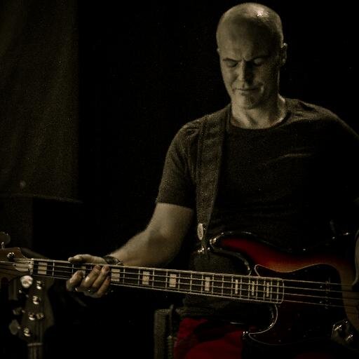 ppvkouteren's profile picture. I Fix stuff @eichamps & caveman audio | own pepe1001 | freelance | Dad of two boys | Mrfixer | bassplayer | Dutch 🇾🇪 | #pepe1001 #fixer #doit