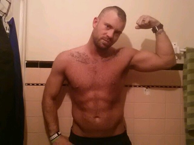 I'm awesome, get to know me and you will agree ;)