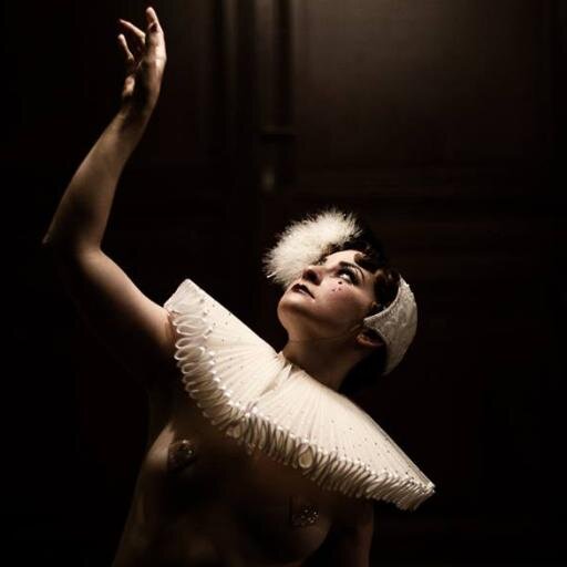 Actress, Dancer, Burlesque Performer