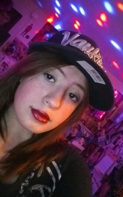 hi I'm Skye I am thee biggest fangirl ever I love everything but the Lord comes first in my eyes