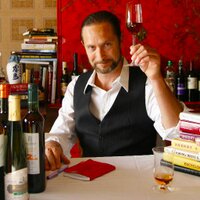 Carlos Alvarez (@swotwines) 's Twitter Profile Photo Carlos Alvarez (@swotwines) 's Twitter Profile Photo