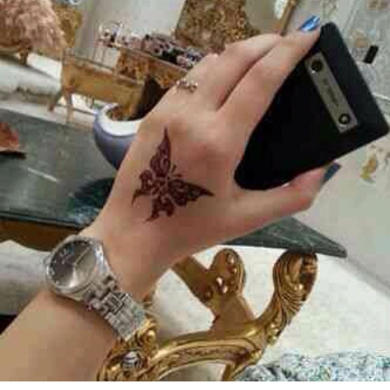 عاشقة لل#بوح #خواطر #شعر #بنات #