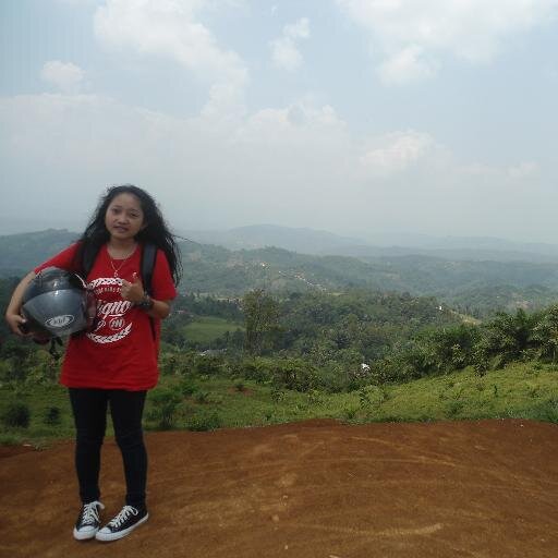 Dewi Susanti Lambaihang . 05desember . SMKN 1 CIBADAK . Yaqub Riki Rahmawan