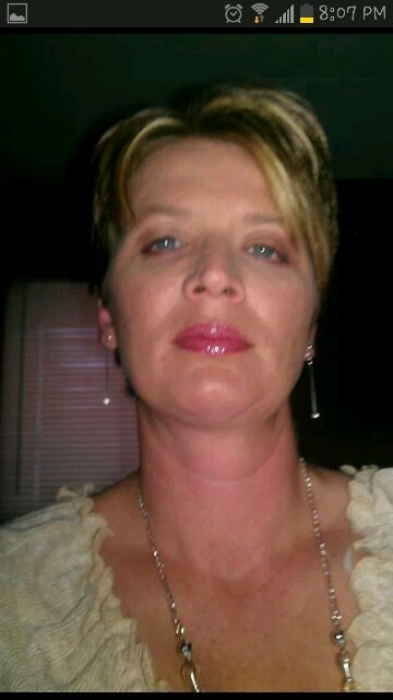 tanyacastle38's profile picture. 